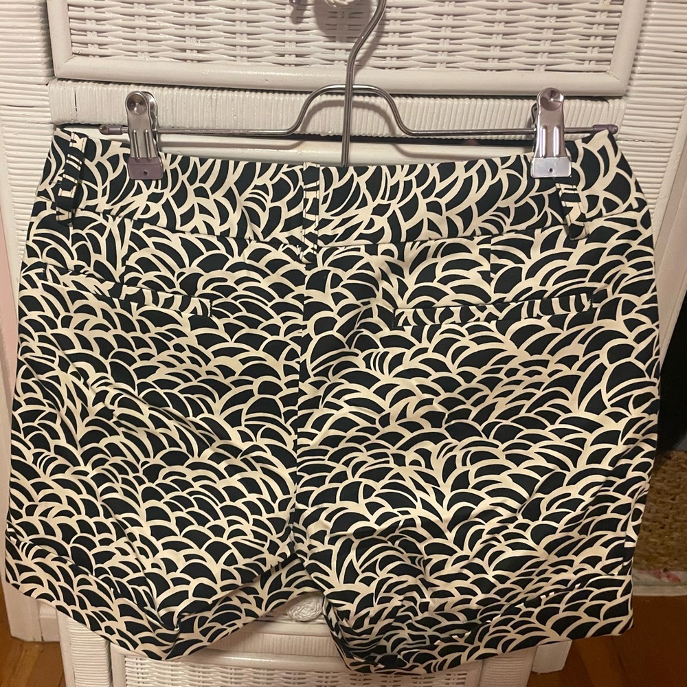White/Black short shorts